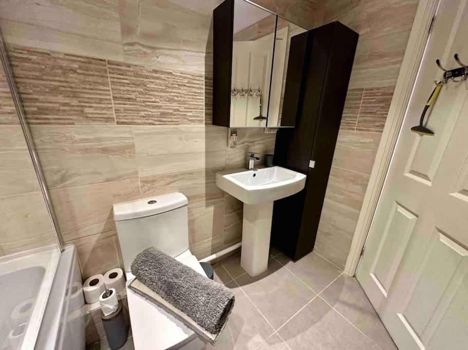 Waterside Mufc & Trafford Centre Townhouse 4 Bedroom Free Parking Manchester Exterior photo