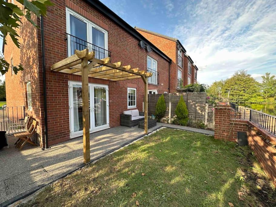 Waterside Mufc & Trafford Centre Townhouse 4 Bedroom Free Parking Manchester Exterior photo