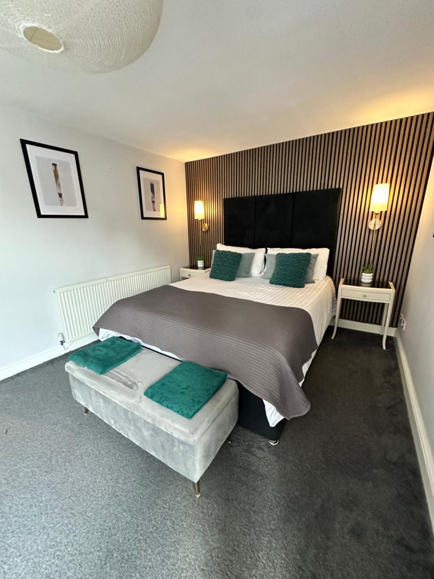 Waterside Mufc & Trafford Centre Townhouse 4 Bedroom Free Parking Manchester Exterior photo